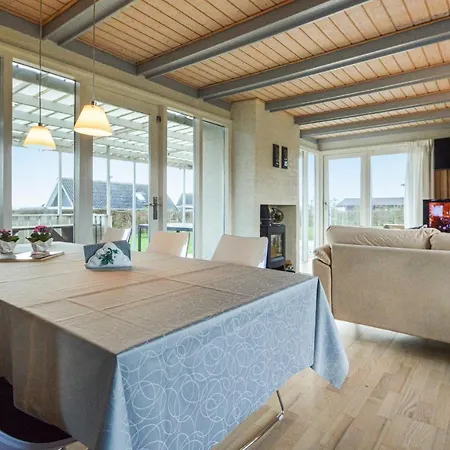 Сasa de vacaciones Nice In W/ Wifi And 2 Bedrooms Hejls